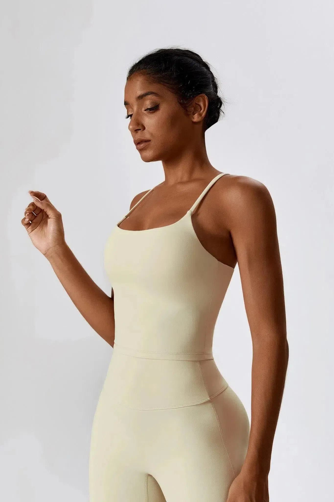 Amihan – Scoop neckline – Gymwear top