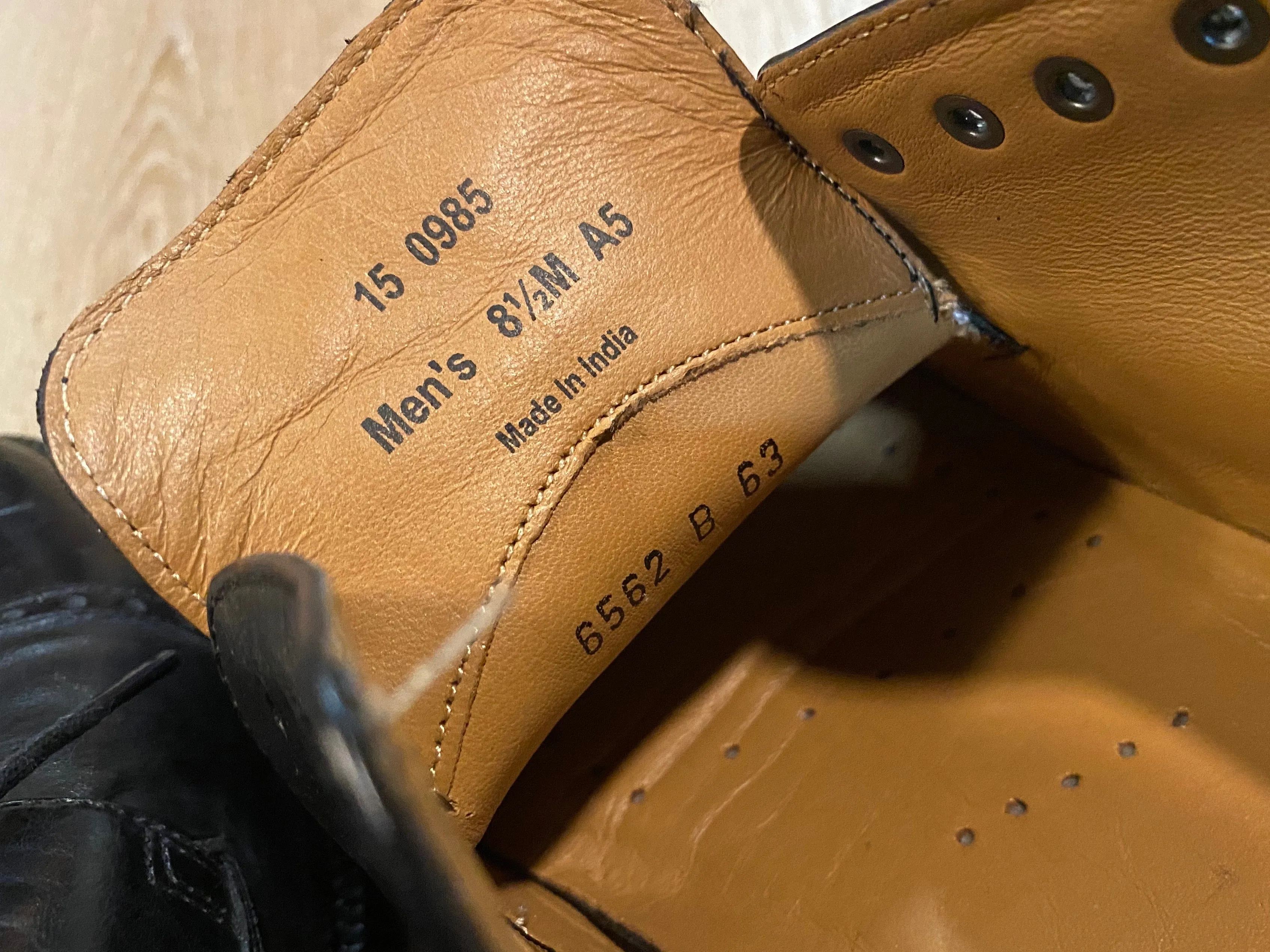 Cap Toe Johnston & Murphy Signature Series Derby Shoes 8.5M 41/42 (India)