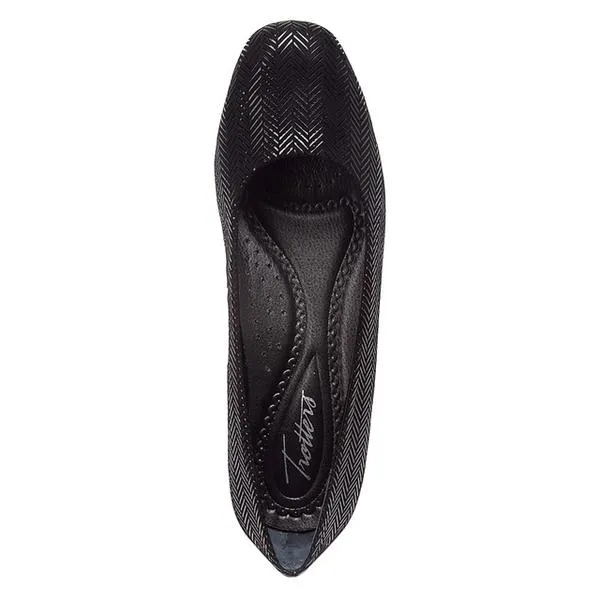 Trotters Lauren Black Suede Patent Leather