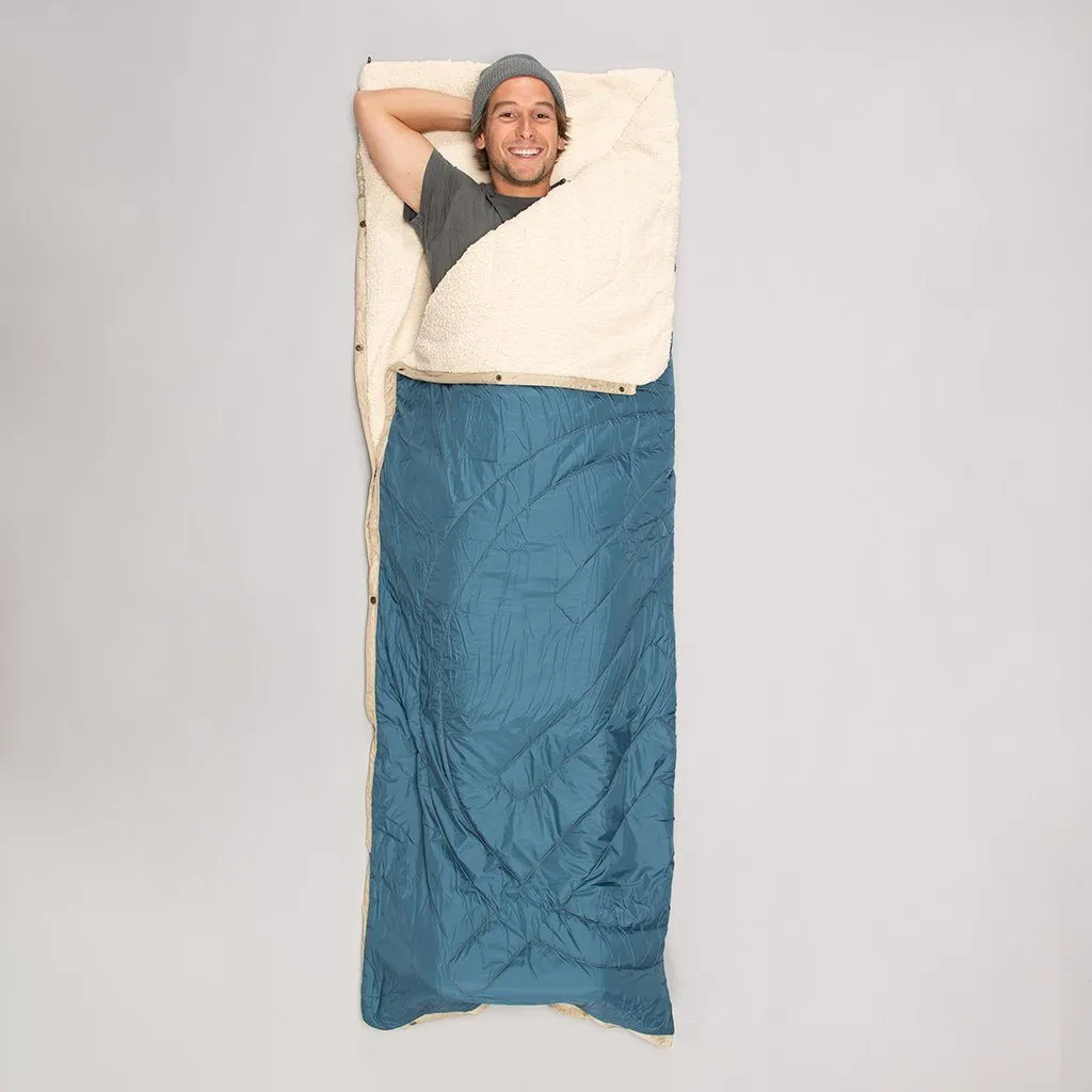 VOITED CloudTouch Indoor/Outdoor Camping Blanket