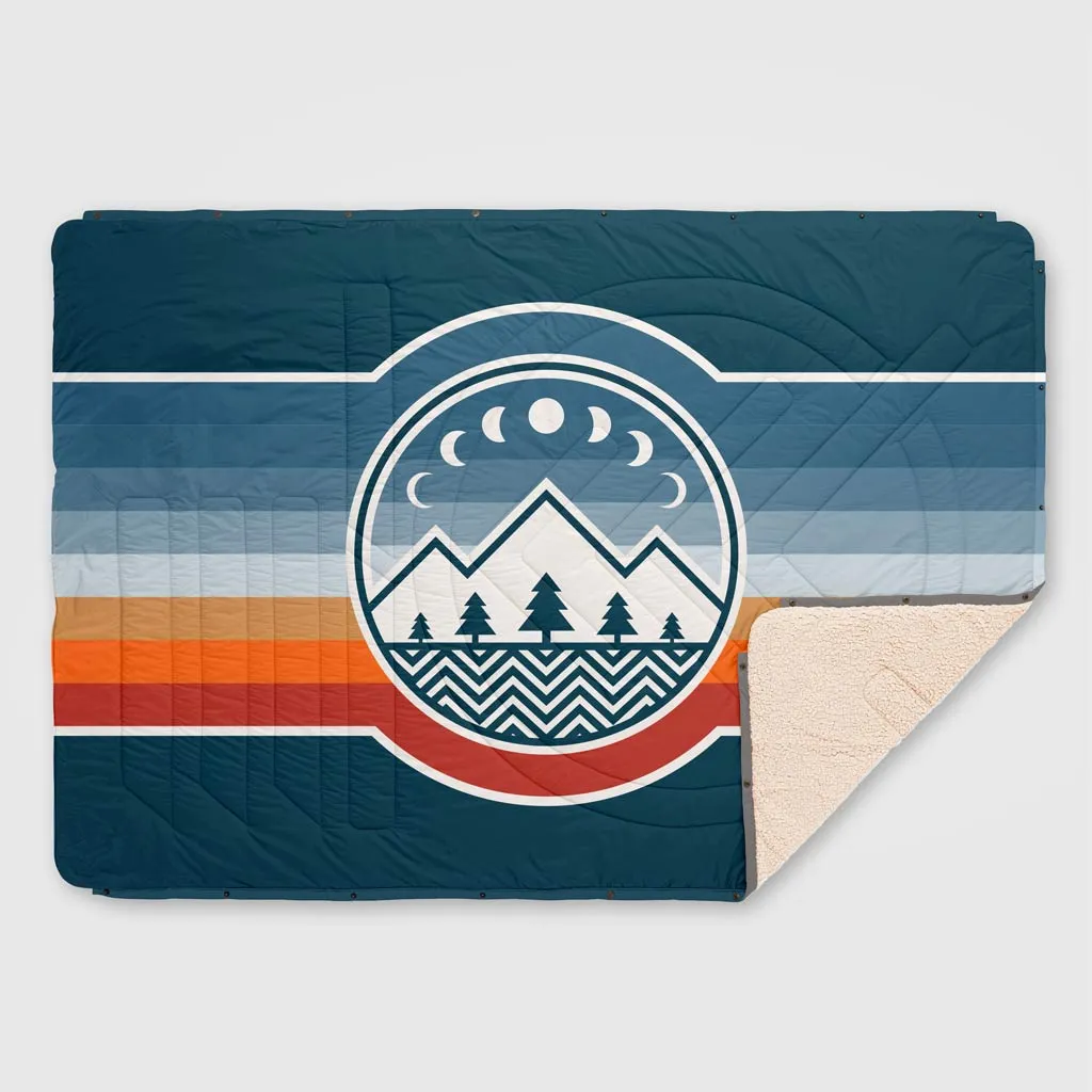 VOITED CloudTouch Indoor/Outdoor Camping Blanket