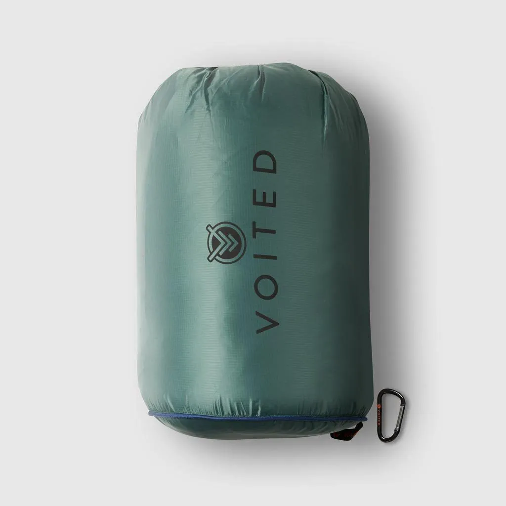 VOITED CloudTouch Indoor/Outdoor Camping Blanket
