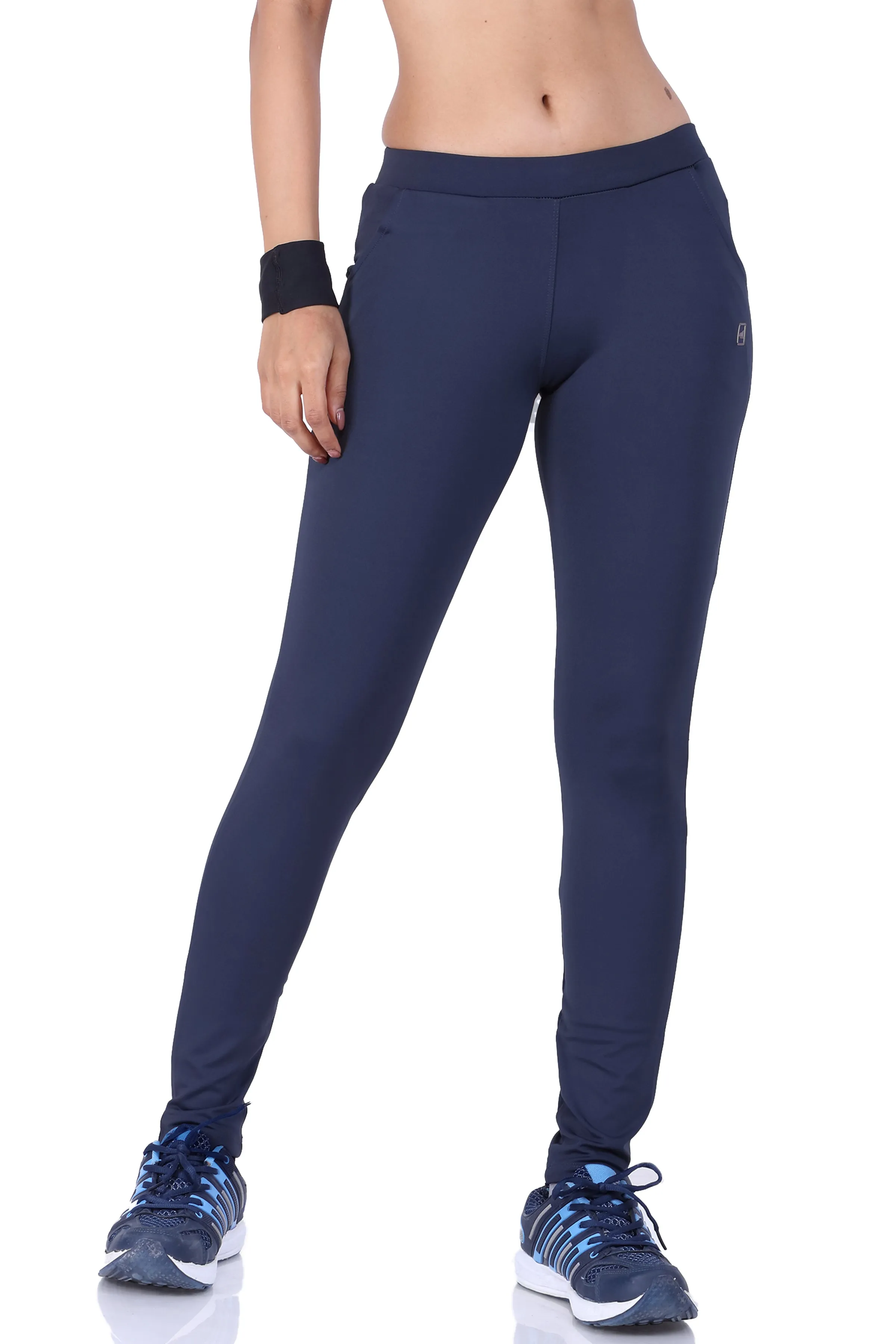 WOMEN'S SLIM FIT PANT WITH CROSS POCKETS
